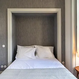 Apartamento Bacalhoeiros 99 - Beautiful And Bright @ Baixa, Chiado, Lisboa